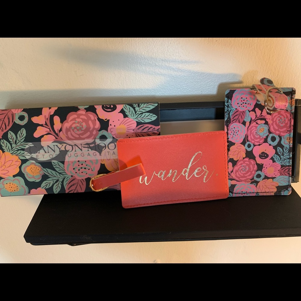 Canyon Moon Luggage Tags